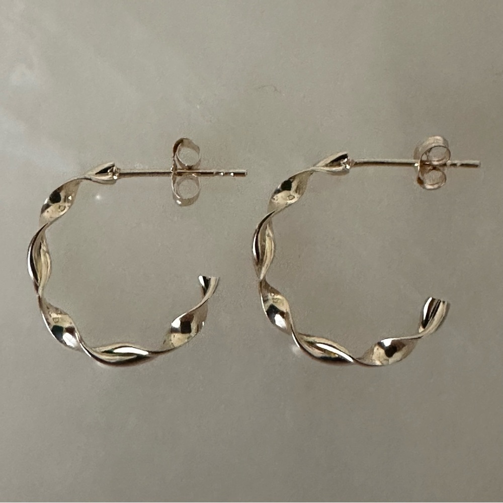 14k Solid Gold Twist Hoop Post Earrings
